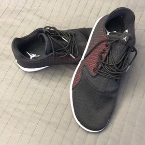 Jordan eclipse size 11